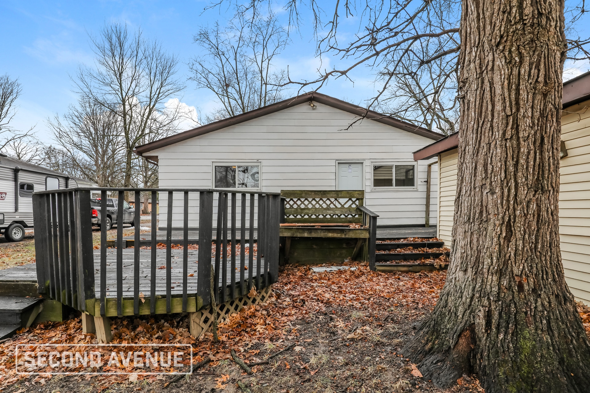 Building Photo - 3645 N Sadlier Dr