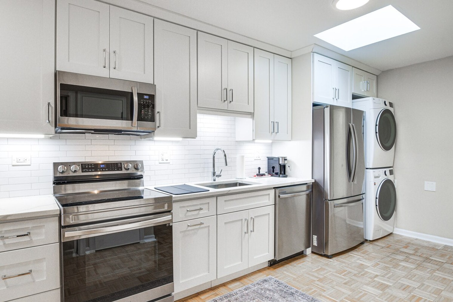 Building Photo - 4319 N Central Ave