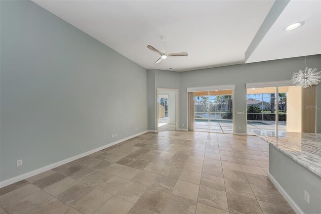 Building Photo - 13465 Bastiano St