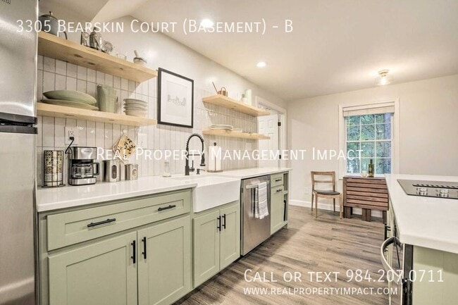 Building Photo - 3305 Bearskin Ct