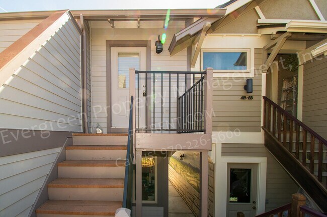 Building Photo - Spacious Loft in Old Town Fort Collins