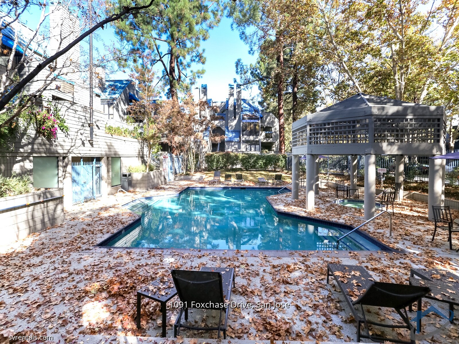 Building Photo - 1091 Foxchase Dr