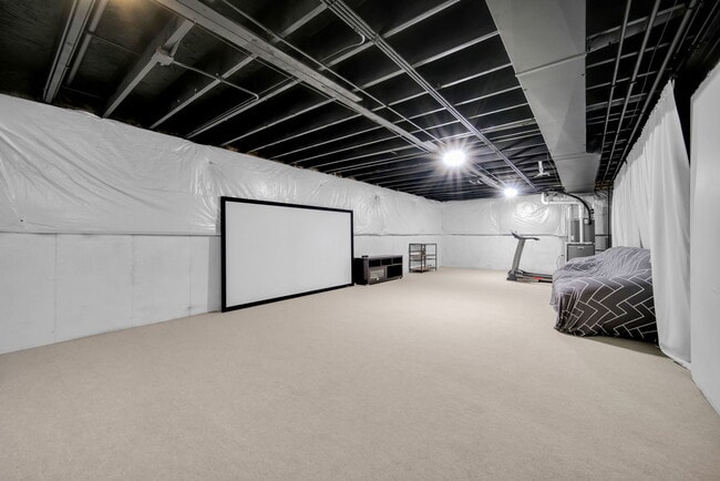 Building Photo - 4255 Fraser Cir