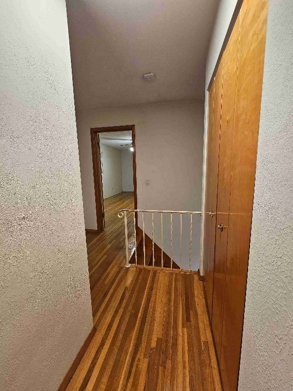 Building Photo - 452 S Yarrow St