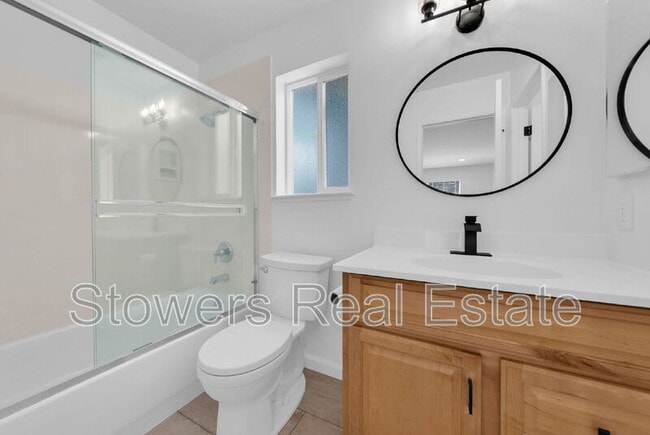 Building Photo - 216 Joaquin Dr