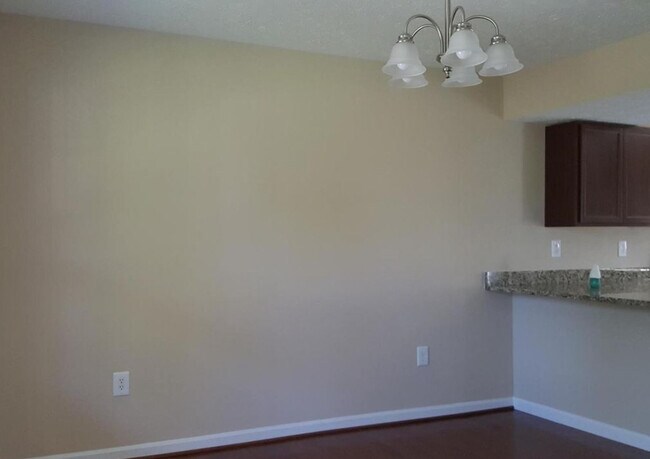 Building Photo - 5601 Skate Ct