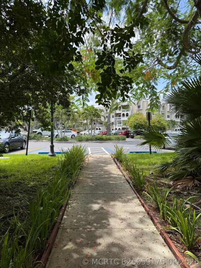 Building Photo - 7850 Camino Real