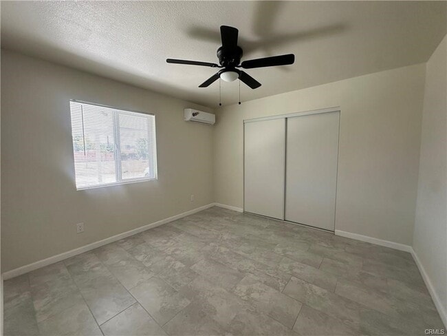 Building Photo - 1094 Donna Ln