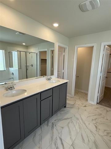 Building Photo - 3021 Redden Ln