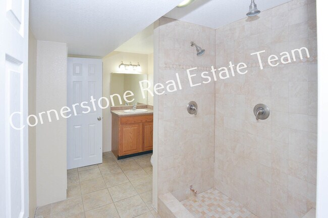 Building Photo - 5406 Gentle Wind Rd