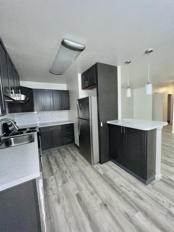 Building Photo - 2248 Hamilton St