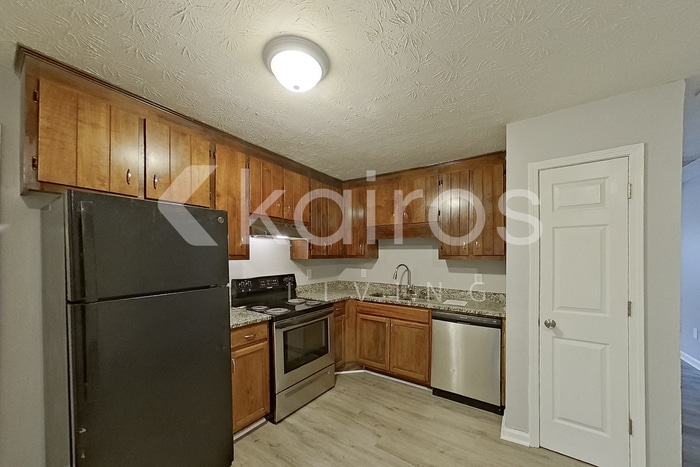 Building Photo - 225 Big Oak Cir