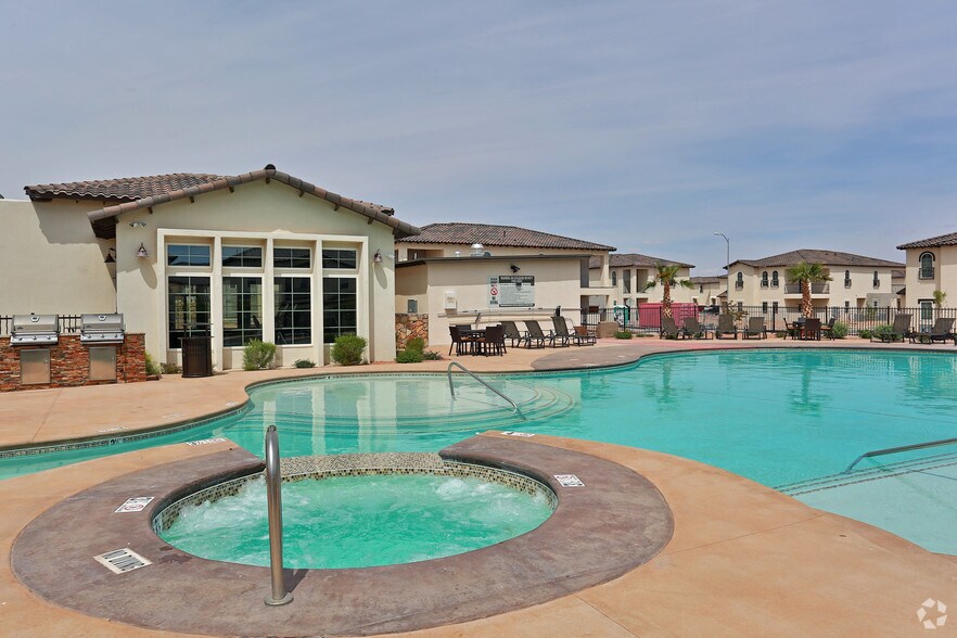 Bella Estancias 10800 St El Paso TX 79924 Apartment Finder