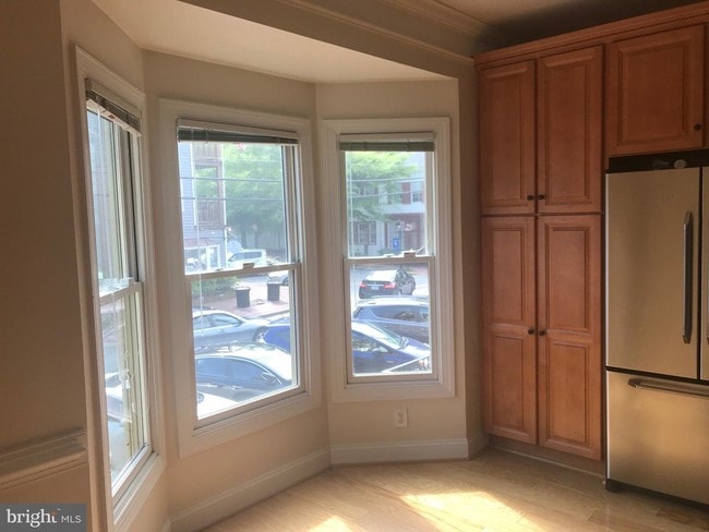 Building Photo - 227 Mill St