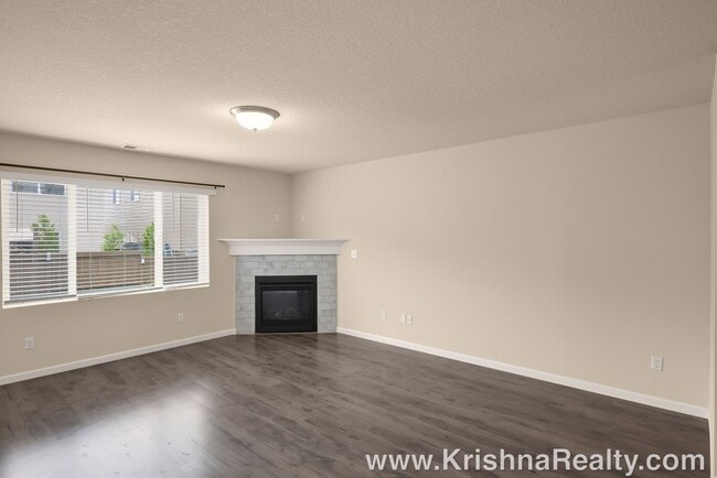 Building Photo - Stunning 4 Bedroom | 2.5 Bathroom Home | Sought-After North Bethany at Abbey Creek | Spectacular ...