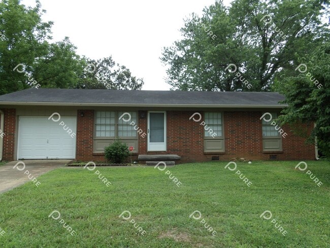 Primary Photo - 3021 Deerfield!!