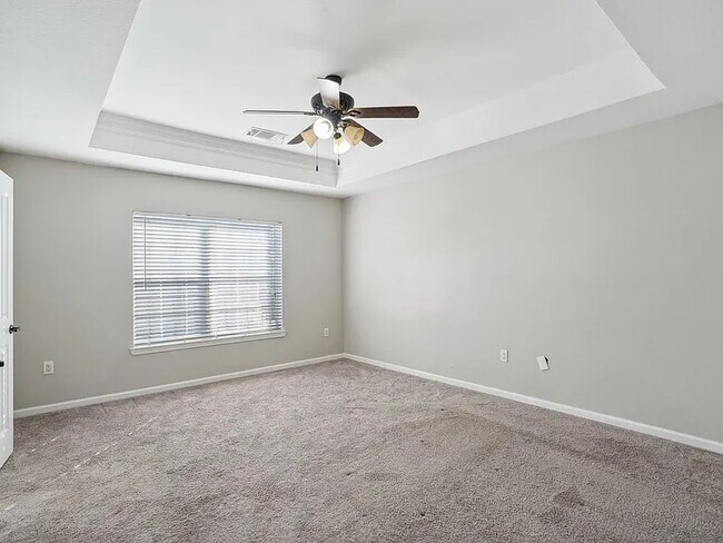 Building Photo - 118 Barrington Ln