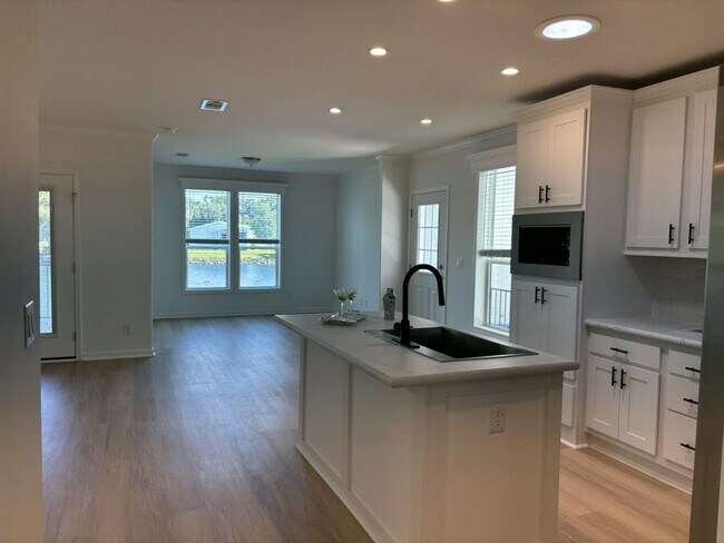 Building Photo - 7300 20th St