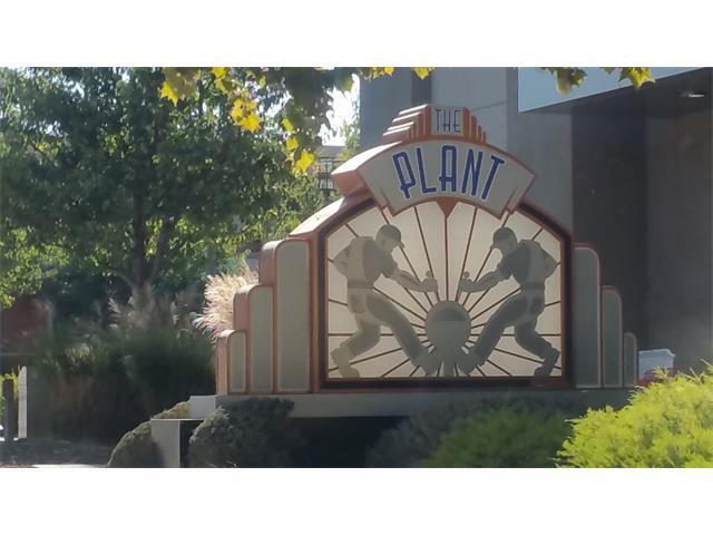 Building Photo - WILLOW GLEN - Beautiful townhome with balc...