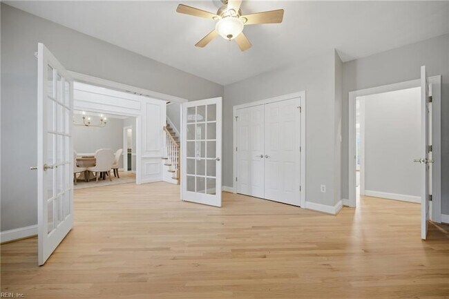 Building Photo - 2320 Perez Way