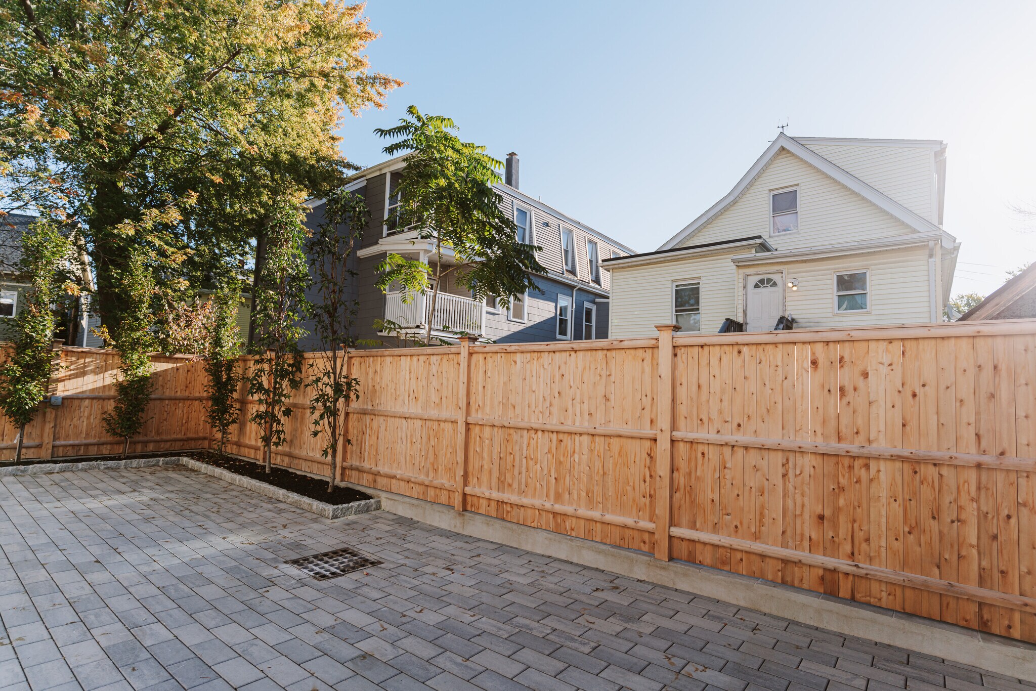 Building Photo - 5 Thurston St