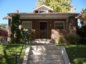 Building Photo - 769 Monroe St