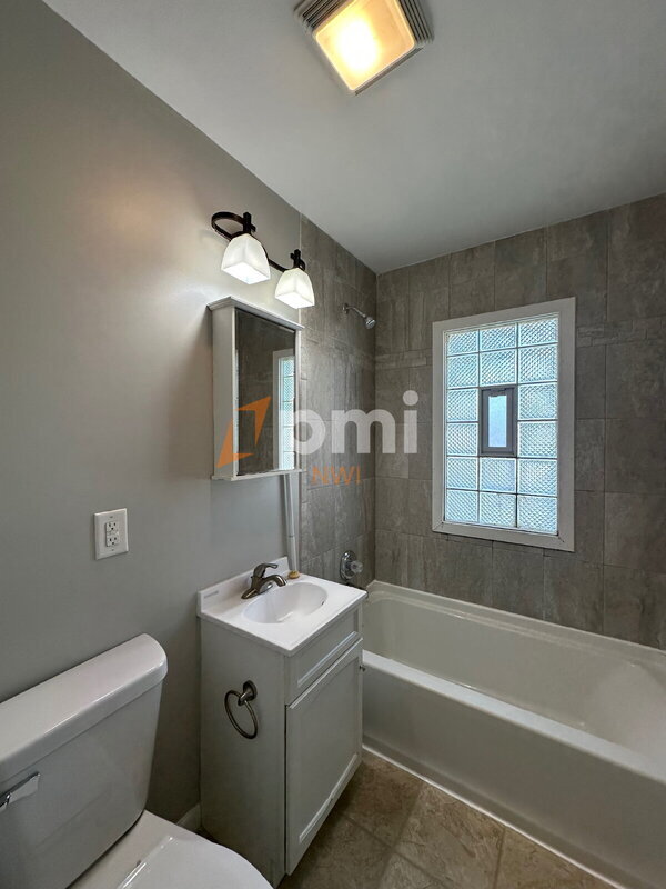 Building Photo - 7414 Tapper Ave