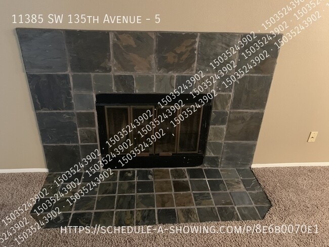 Building Photo - 11385 SW 135th Ave