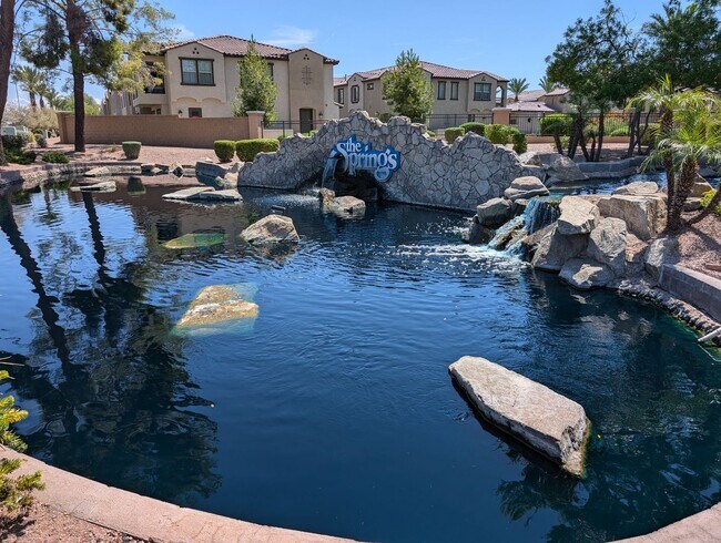 Building Photo - 2 Bedroom Home at The Springs Near E. Chandler Blvd. and S. Cooper Rd