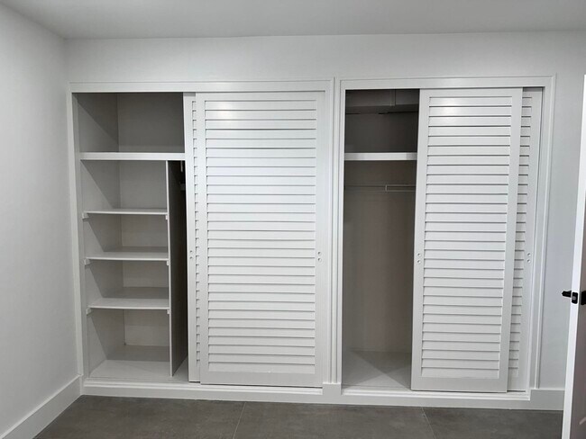 Building Photo - 330 N Federal Hwy