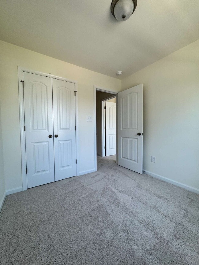 Building Photo - Brand New 3-Bedroom Townhome for Rent in T...