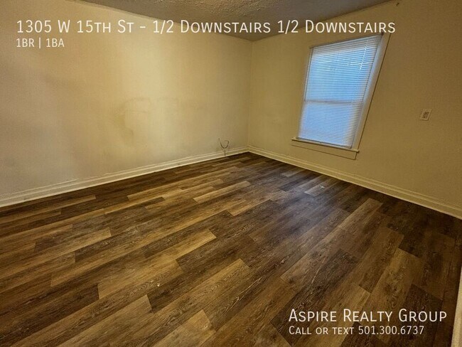 Building Photo - 1305 W 15th St