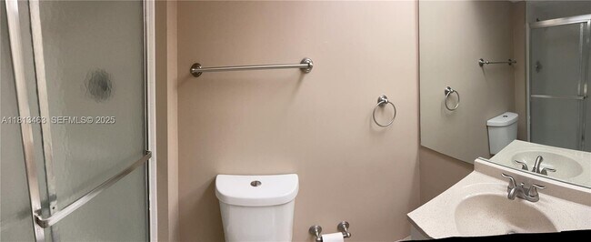 Building Photo - 251 174th St