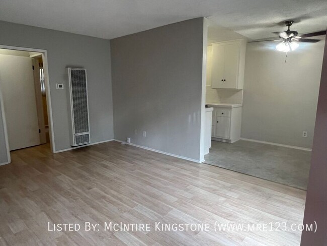 Building Photo - ASK FOR MOVE-IN SPECIALS - Vintage Apartme...