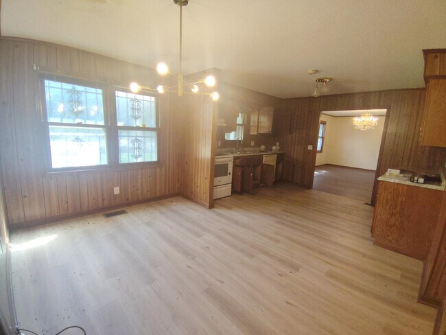 Building Photo - 485 Fayette Corner Dr