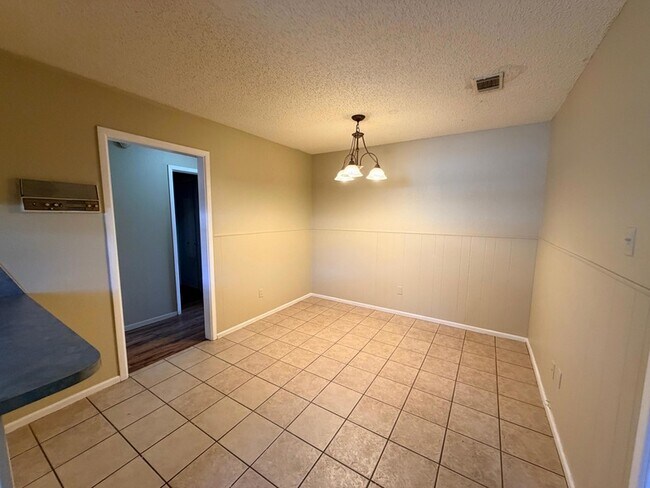 Building Photo - 3314 81st St