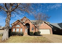 Building Photo - ****BEAUTIFUL HOME LOCATED IN THE SOUGHT O...