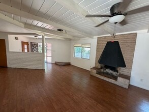 Building Photo - 764 S University Dr