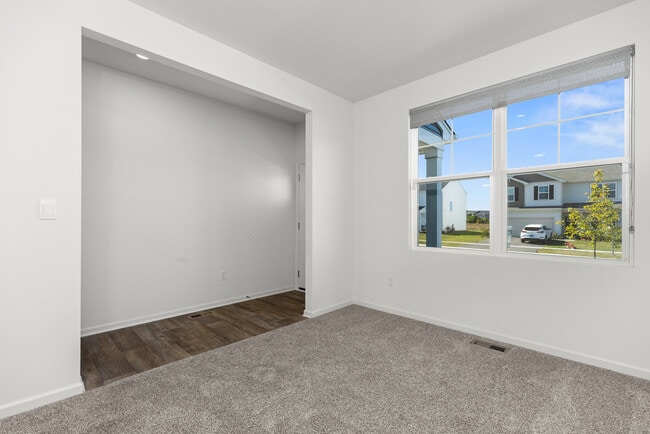 Building Photo - 2461 Tahoe ln