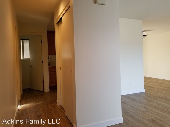Building Photo - 2930 Ivy Glen Dr