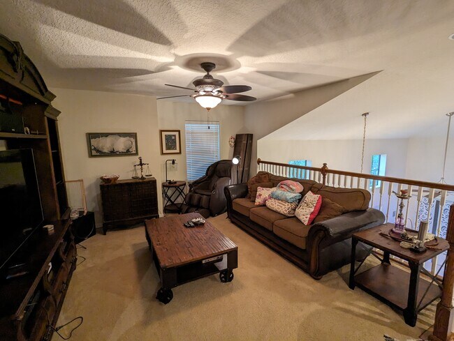 Building Photo - 11804 13th Way N