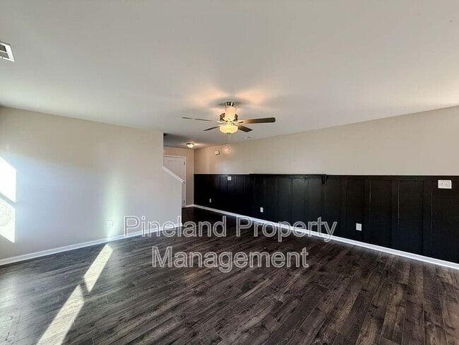 Building Photo - 475 Walters Run Dr