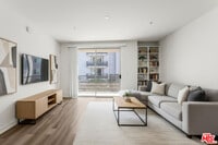 Building Photo - 629 Traction Ave