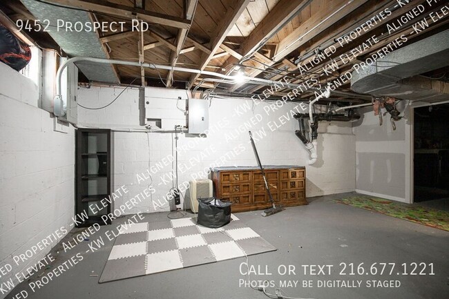 Building Photo - 9452 Prospect Rd