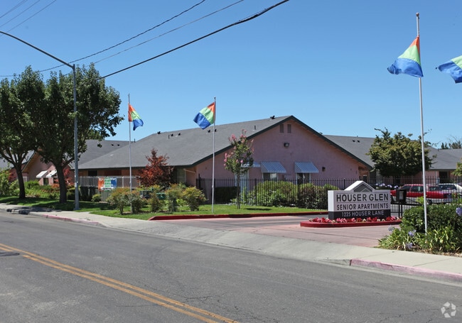Primary Photo - Houser Glen Senior Apartments