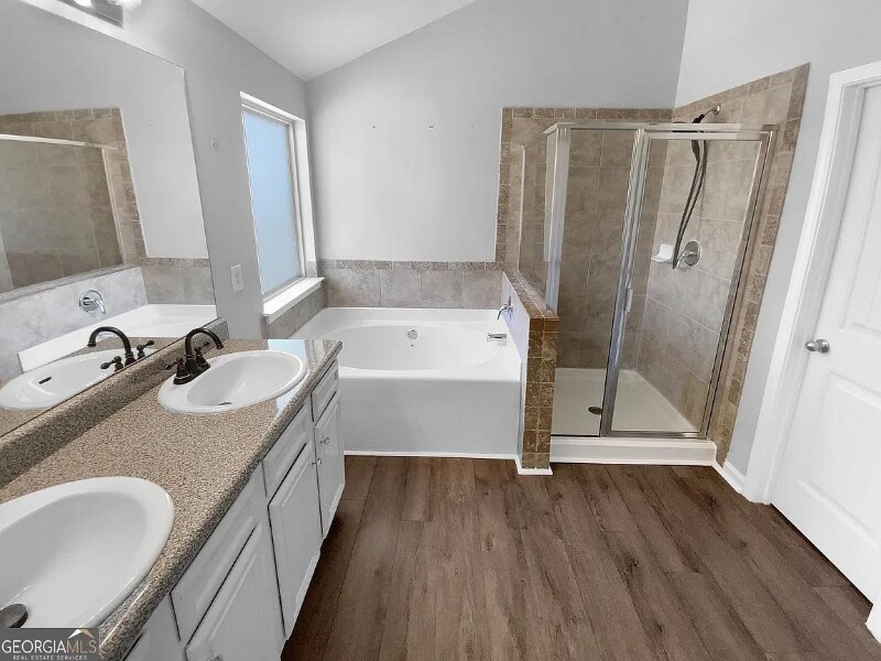 Building Photo - 5735 Hedge Brook Dr