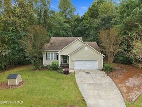 Building Photo - 118 Rolling Hill Dr