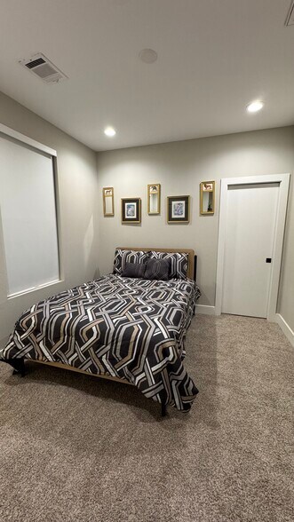 Building Photo - 3208 Bostic St