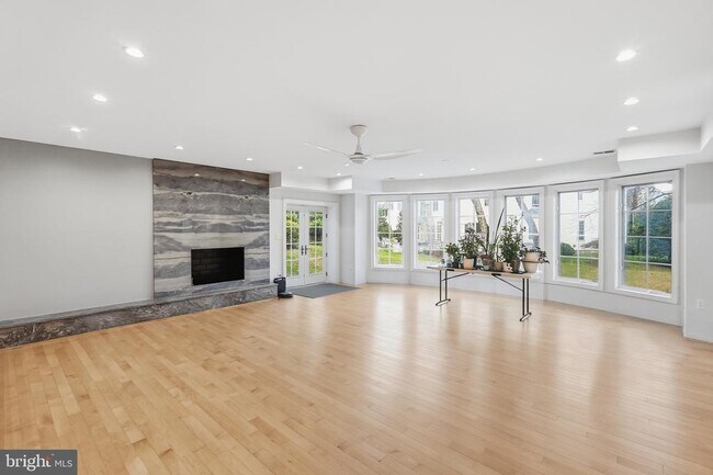 Building Photo - 8537 Rapley Preserve Cir