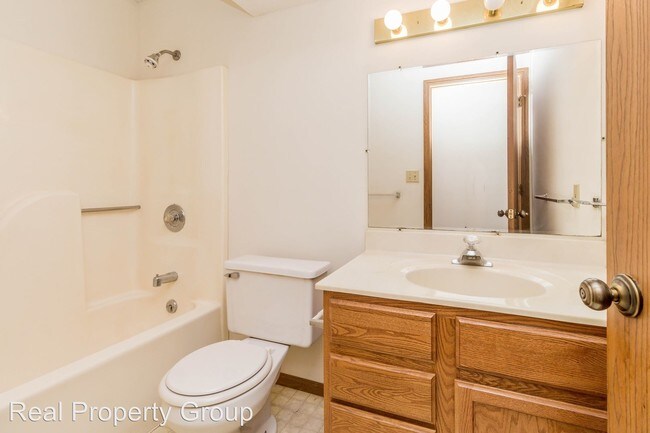 Building Photo - 1616-1618 Handley Pl